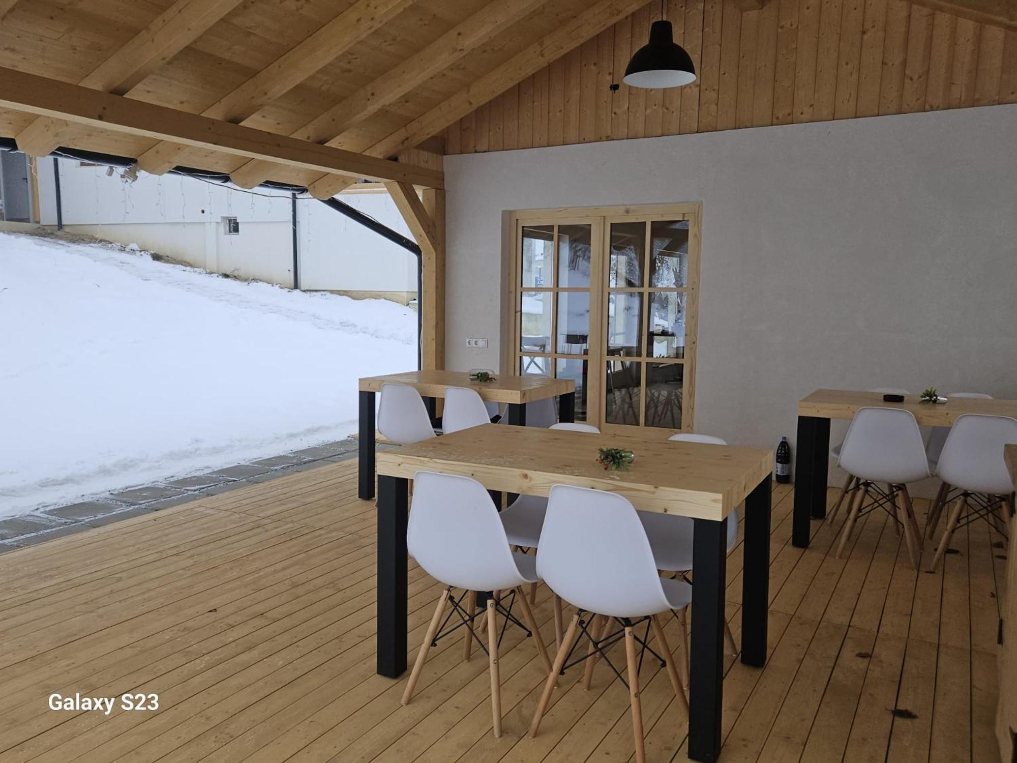 ホテル Casa Mara Vişeu de Sus エクステリア 写真