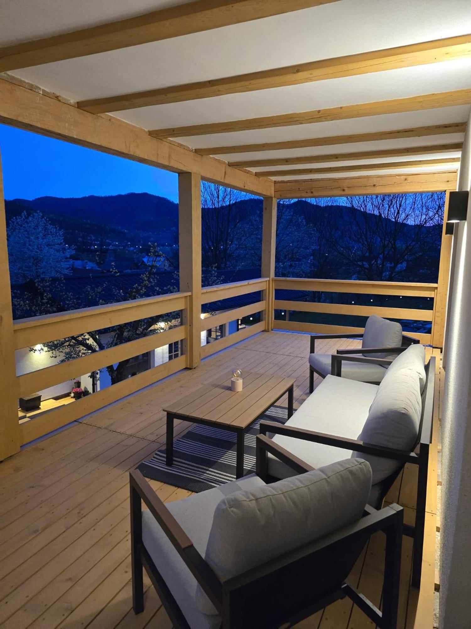ホテル Casa Mara Vişeu de Sus エクステリア 写真